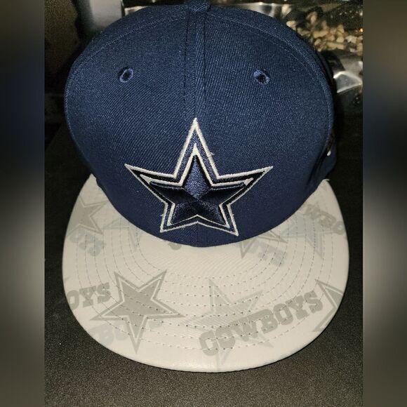 Dallas Cowboys New Era Fitted Hat size 7 3/8 - Picture 1 of 3